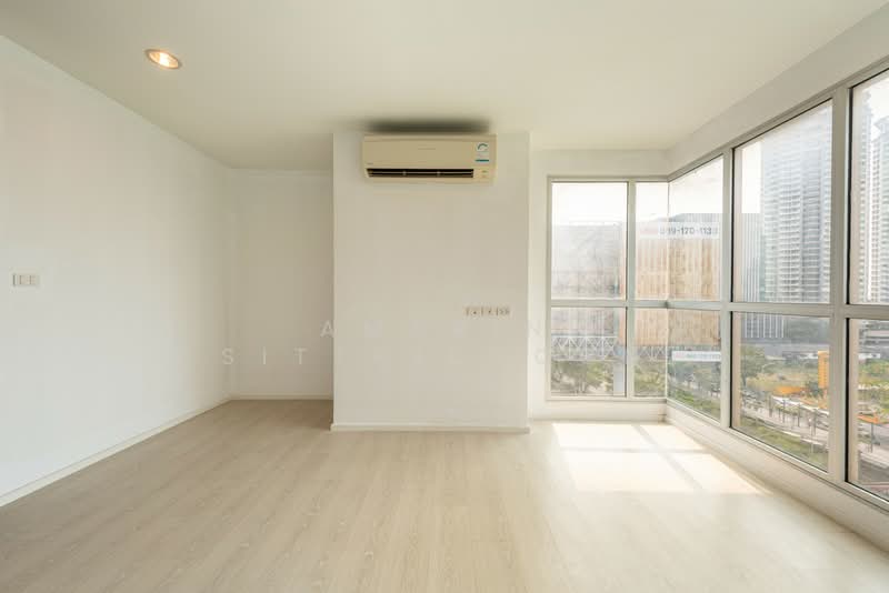 Rhythm Sathorn-Narathiwas : ริทึ่ม สาทร-นราธิวาส, กรุงเทพ, 651 ถนนนราธิวาสราชนครินทร์, ทุ่งมหาเมฆ, สาทร, กรุงเทพ, 62 ตร.ม., คอนโด ขาย, โดย Amarin Sitthidhoon, 500399956 - DDproperty.com