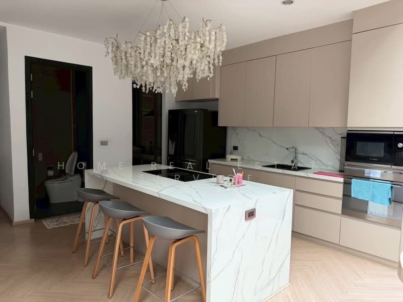 Residence Sukhumvit 65, Bangkok, Sukhumvit Road, Phra Kanong Nua, Watthana, Bangkok, 4 Bedrooms, 380 sqm, Townhouse For Sale, by HOME Real Estate Service, 500399989 - DDproperty.com