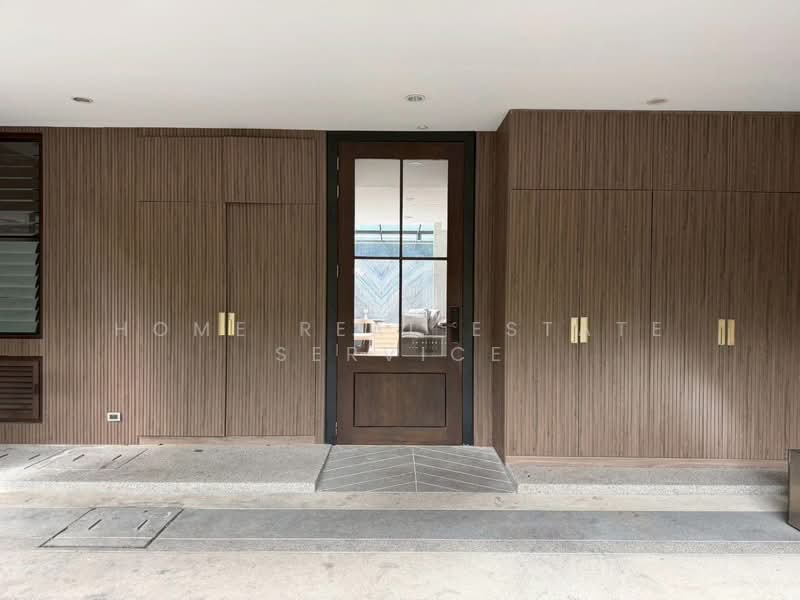 Residence Sukhumvit 65, Bangkok, Sukhumvit Road, Phra Kanong Nua, Watthana, Bangkok, 4 Bedrooms, 380 sqm, Townhouse For Sale, by HOME Real Estate Service, 500399989 - DDproperty.com