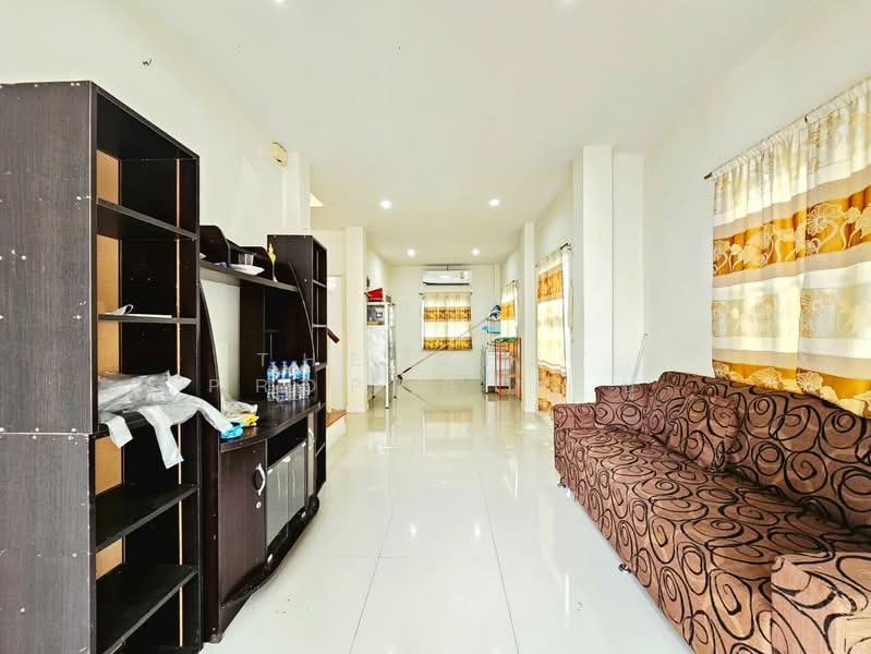 สุขุมวิท 1 เฟส 2, Chachoengsao, Bang Samak, Bang Pakong, Chachoengsao, 3 Bedrooms, 100 sqm, Semi-Detached House (Twin House) For Sale, by The Best Property ปู, 500400026 - DDproperty.com