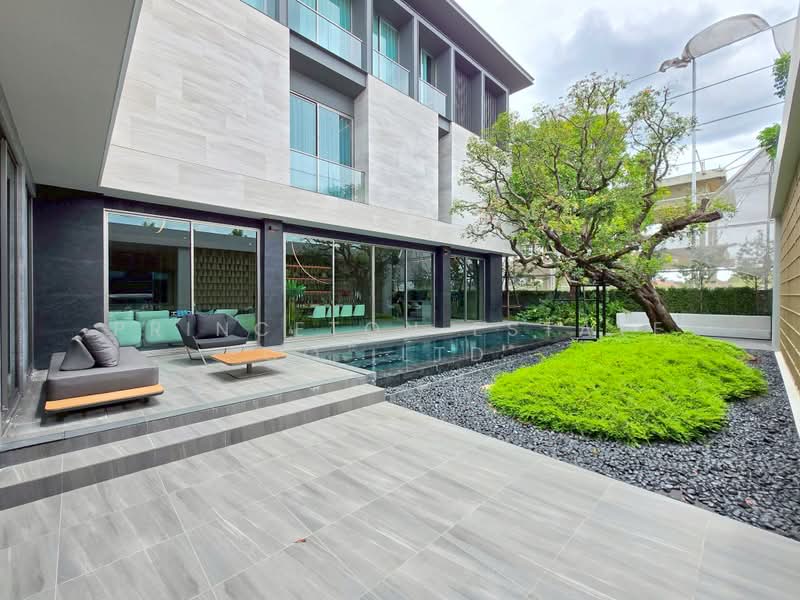 Nirvana Collection Krungthep Kreetha, Bangkok, Soi Srinakarin - Romklao, Saphan Sung, Bangkok, 6 Bedrooms, 1,005 sqm, Single Detached House For Sale, by Princeton Estate Co.,Ltd., 500400034 - DDproperty.com