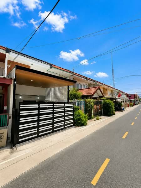 Baan Rattanathibet, Nonthaburi, กาญจนาภิเษก, Bang Rak Pattana, Bang Bua Thong, Nonthaburi, 2 Bedrooms, 120 sqm, Townhouse For Sale, by Connex Property, 500400068 - DDproperty.com