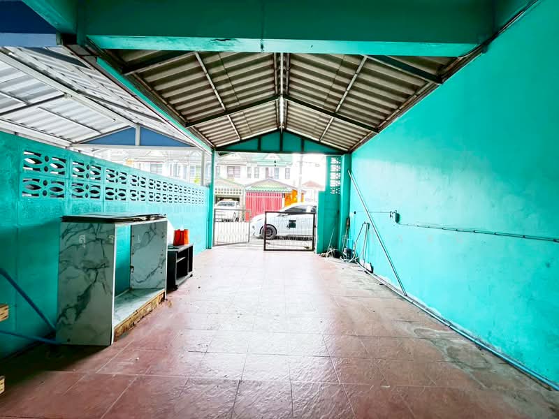หมู่บ้าน หทัยราษฎร์พัฒนา : ซอย หทัยราษฎร์ 8, Bangkok, Bang Chun, Khlong Sam Wa, Bangkok, 2 Bedrooms, 68 sqm, Townhouse For Sale, by Suradej Arunsurosn, 500400083 - DDproperty.com