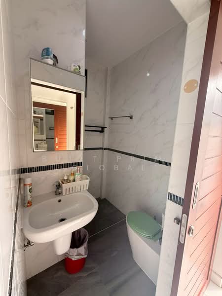 Mono Palai, Phuket, 81 Soi Chalong, Chalong, Muang Phuket, Phuket, 4 Bedrooms, 120 sqm, Townhouse For Rent, by Built Prime global, 500400084 - DDproperty.com