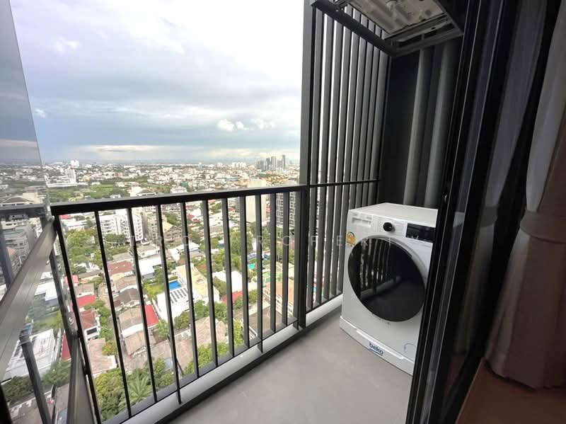 Maru Ekkamai 2, Bangkok, 70-5 Sukhumvit 63 Road, Phra Kanong Nua, Watthana, Bangkok, 1 Bedroom, 29 sqm, Condo For Rent, by TRC Property, 500400100 - DDproperty.com