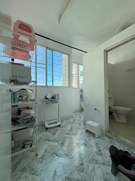 Suvarnabhumi 2 (Wat Si Warin Noi), Samut Prakan, Building 112 Suvarnabhumi 2, Bang Chalong, Bang Plee, Samut Prakan, 1 Bedroom, 33 sqm, Condo For Sale, by The Best Property ฝ้าย, 500400106 - DDproperty.com
