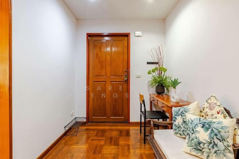Ma Peng Seng Apartment, Bangkok, Soi Sukhumvit 31, Khlongtoei Nua, Watthana, Bangkok, 3 Bedrooms, 265 sqm, Apartment For Rent, by Sarena Choengsamor, 500400118 - DDproperty.com