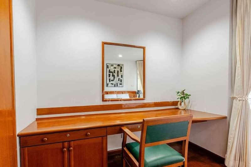 Ma Peng Seng Apartment, Bangkok, Soi Sukhumvit 31, Khlongtoei Nua, Watthana, Bangkok, 3 Bedrooms, 265 sqm, Apartment For Rent, by Sarena Choengsamor, 500400118 - DDproperty.com