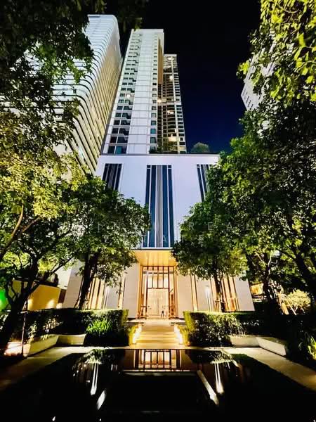 The Esse Asoke, Bangkok, 333 Soi Sukhumvit 21, Sukhumvit Road, Khlongtoei Nua, Watthana, Bangkok, 1 Bedroom, 53 sqm, Condo For Rent, by Shinyu Real Estate, 500400129 - DDproperty.com