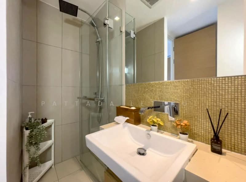 The Lofts Ekkamai, Bangkok, 1415 Sukhumvit Road, Phra Kanong Nua, Watthana, Bangkok, Studio, 30 sqm, Condo For Rent, by Pattada Letikul, 500400137 - DDproperty.com