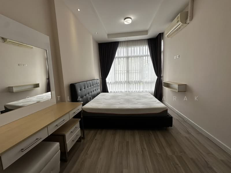 My Hip Condo 2, Chiang Mai, Nong Pa Krang, Muang Chiang Mai, Chiang Mai, 2 Bedrooms, 65 sqm, Condo For Rent, by Chitlada Kantarak, 500400146 - DDproperty.com