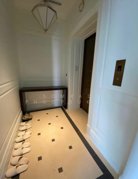 98 Wireless, Bangkok, 98 Wireless Road, Lumphini, Pathum Wan, Bangkok, 2 Bedrooms, 120 sqm, Condo For Rent, by Somrad Phoopruksachart, 500400188 - DDproperty.com