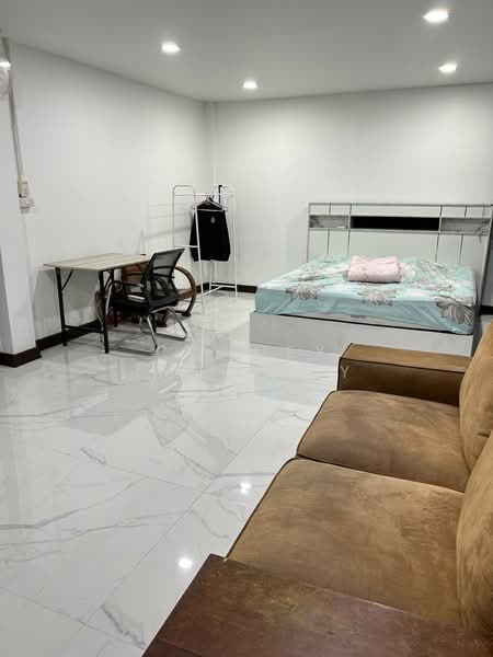 House Bang Lamphu Lang, Bangkok, เจริญนคร, Bang Lam Phu Lang, Khlong San, Bangkok, 5 Bedrooms, 200 sqm, Single Detached House For Sale, by Connex Property, 500400195 - DDproperty.com
