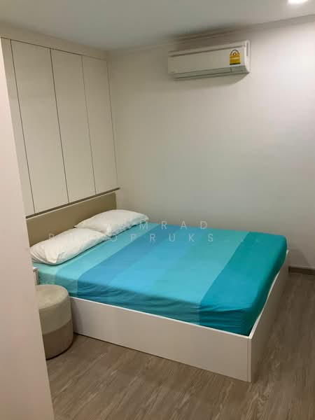 The Prague Condominium, Bangkok, 419 Damrong Rak Rd, Khlong Maha Nak, Pom Prap Sattru Phai, Bangkok, 2 Bedrooms, 50 sqm, Condo For Rent, by Somrad Phoopruksachart, 500400234 - DDproperty.com