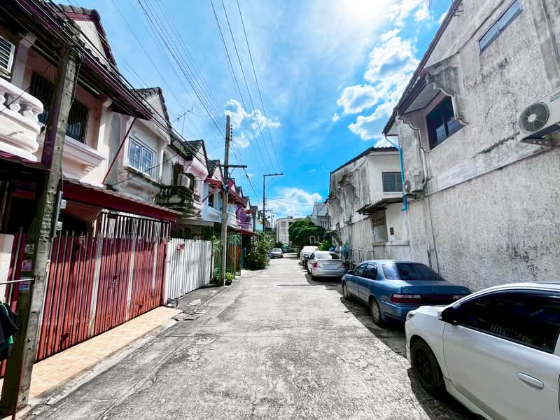 เจษฎา 3 : พหลโยธิน 48, Bangkok, Anusaowari, Bang Khen, Bangkok, 3 Bedrooms, 64 sqm, Townhouse For Sale, by Suradej Arunsurosn, 500400266 - DDproperty.com
