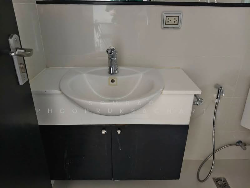 The Address Chidlom, Bangkok, Ploenchit Road, Lumphini, Pathum Wan, Bangkok, 2 Bedrooms, 72 sqm, Condo For Rent, by Somrad Phoopruksachart, 500400300 - DDproperty.com