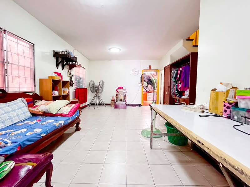 Baan Pruksa 20 Lumlukka Klong 2, Pathum Thani, Soi Lam Luk Ka 11, Khu Khot, Lam Luk Ka, Pathum Thani, 4 Bedrooms, 141 sqm, Townhouse For Sale, by Suradej Arunsurosn, 500400301 - DDproperty.com