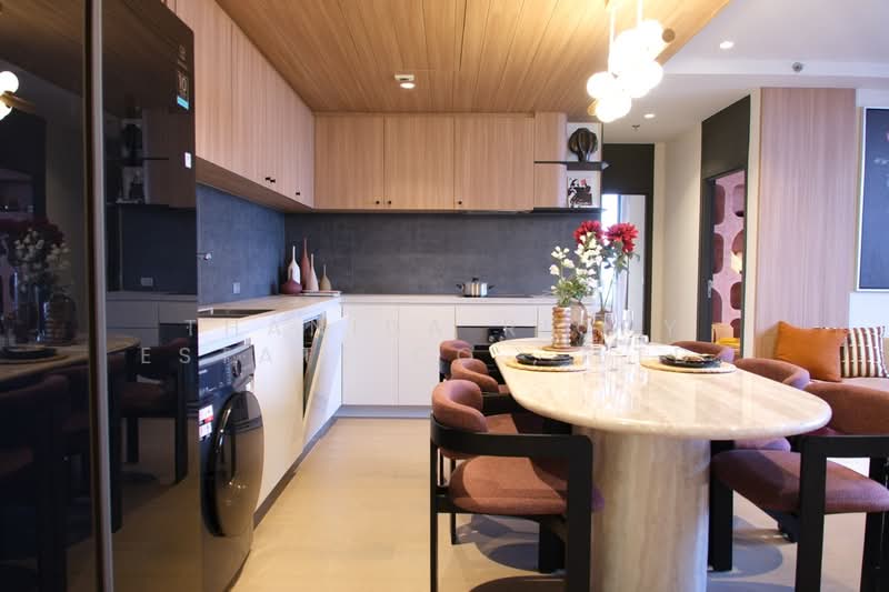 One Altitude Charoenkrung, Bangkok, 98 1 Chan Rd, Wat Prayakrai, Bang Kho Laem, Bangkok, 3 Bedrooms, 131 sqm, Condo For Sale, by Thanida Richy Estate Co., Ltd., 500400318 - DDproperty.com