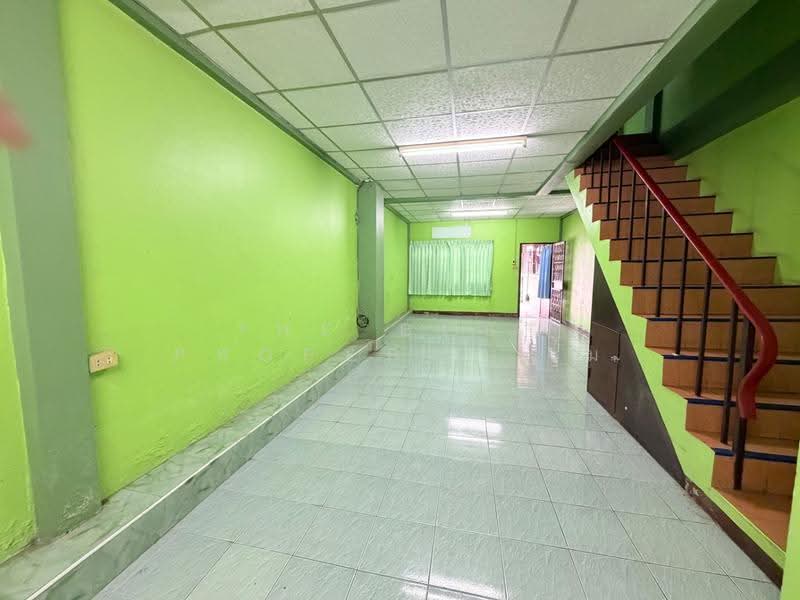 ทาวน์เฮ้าส์ศรีราชา ชลบุรี, Chon Buri (Pattaya), Thung Suk La, Si Racha, Chon Buri (Pattaya), 2 Bedrooms, 100 sqm, Townhouse For Sale, by The Best Property เม, 500400330 - DDproperty.com