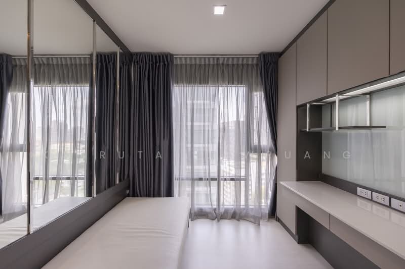 Rhythm Sukhumvit 36-38, Bangkok, 55 Soi Sukhumvit 36, Sukhumvit Road, Phra Kanong, Khlong Toei, Bangkok, 2 Bedrooms, 55 sqm, Condo For Sale, by Kanrutai Dawruang, 500400401 - DDproperty.com