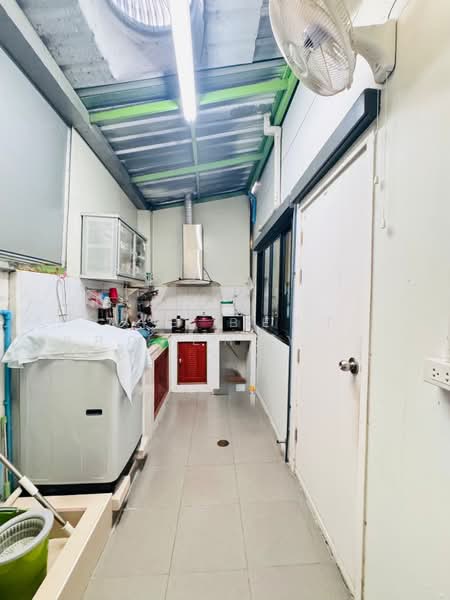 Happyville Donmuang, Bangkok, 151/179 Happyville, Si Khan, Don Mueang, Bangkok, 3 Bedrooms, 150 sqm, Townhouse For Sale, by The Best Property ตุ๊ก, 500400409 - DDproperty.com
