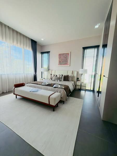 Palm Lakeside Villas, Chon Buri (Pattaya), Poong, Bang Lamung (Pattaya), Chon Buri (Pattaya), 4 Bedrooms, 300 sqm, Villa For Sale, by Achitaphop Klinpipat, 500400424 - DDproperty.com
