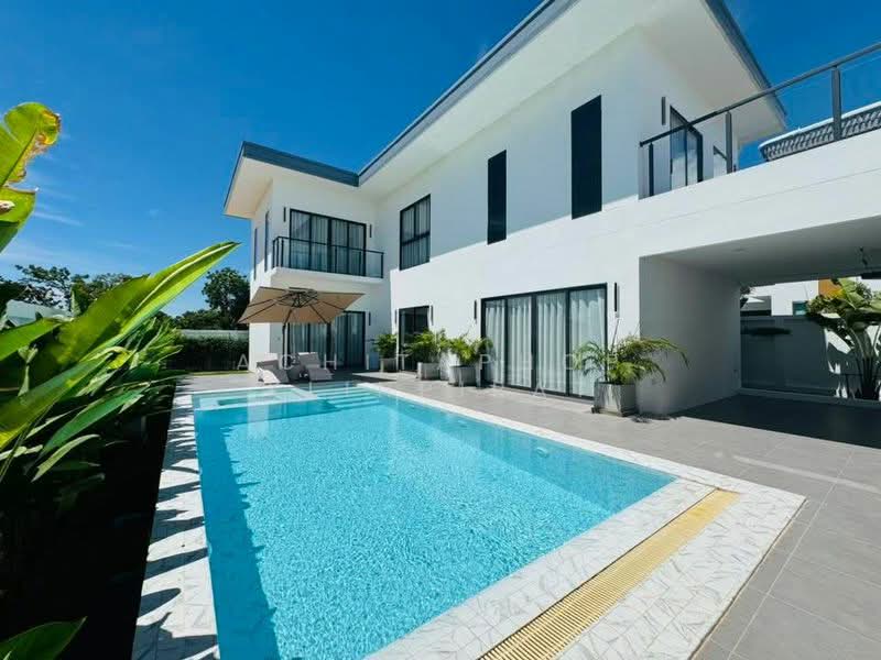 Palm Lakeside Villas, Chon Buri (Pattaya), Poong, Bang Lamung (Pattaya), Chon Buri (Pattaya), 4 Bedrooms, 300 sqm, Villa For Sale, by Achitaphop Klinpipat, 500400424 - DDproperty.com