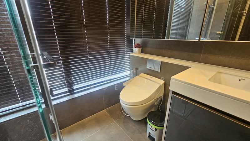 The Esse at Singha Complex, Bangkok, 1788 New Petchaburi Rd, Khlongtoei Nua, Watthana, Bangkok, 2 Bedrooms, 80 sqm, Condo For Rent, by BANGKOK PROPERTY AGENTS, 500400443 - DDproperty.com