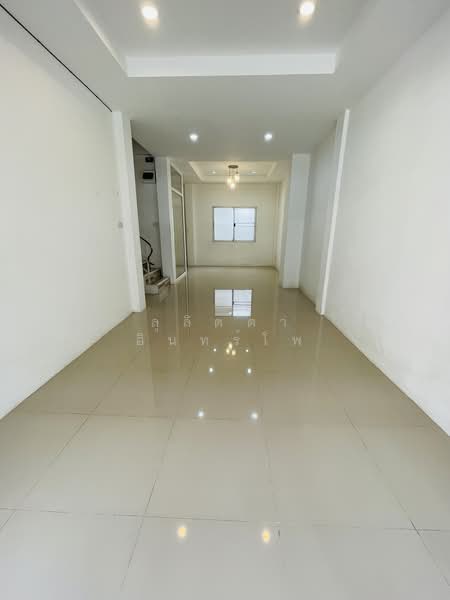 The Plus Sriracha - Raikluy, Chon Buri (Pattaya), Surasak, Si Racha, Chon Buri (Pattaya), 3 Bedrooms, 100 sqm, Townhouse For Sale, by ลุลิตตา อินทร์โพ, 500400446 - DDproperty.com