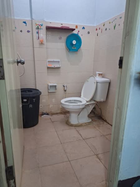 หมู่บ้านฉัตรฉรงค์ แพรกษา สมุทรปราการ, Samut Prakan, Phraeksa, Muang Samut Prakarn, Samut Prakan, 2 Bedrooms, 150 sqm, Townhouse For Sale, by The Best Property เล็ก, 500400449 - DDproperty.com