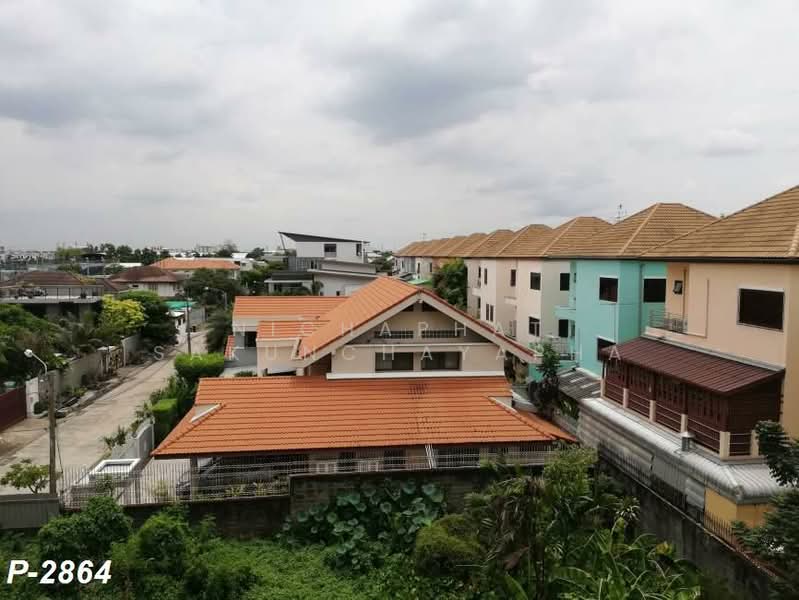 Ratchada City 18 Condominium, Bangkok, Soi 18, Ratchadaphisek Road, Samsen Nok, Huai Khwang, Bangkok, Studio, 30 sqm, Condo For Rent, by Nichaphat Sakunchayapha, 500400452 - DDproperty.com
