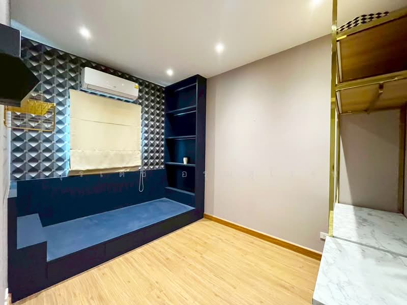 The Thamm Ratchaphruek - Sirindhorn, Nonthaburi, Bang Kruai-Chong Tanom Road, Wat Chalo, Bang Kruai, Nonthaburi, 4 Bedrooms, 104 sqm, Townhouse For Sale, by Suradej Arunsurosn, 500400473 - DDproperty.com