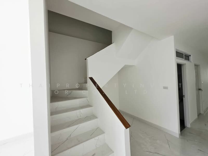 Brand-New 2-Storey Townhome for Sale at Nutchanok Project, Si Racha – Near the Motorway!, Chon Buri (Pattaya), Si Racha, Chon Buri (Pattaya), 3 Bedrooms, 116 sqm, Townhouse For Sale, by ThaiPropertyInvestor Co., Ltd, 500400492 - DDproperty.com