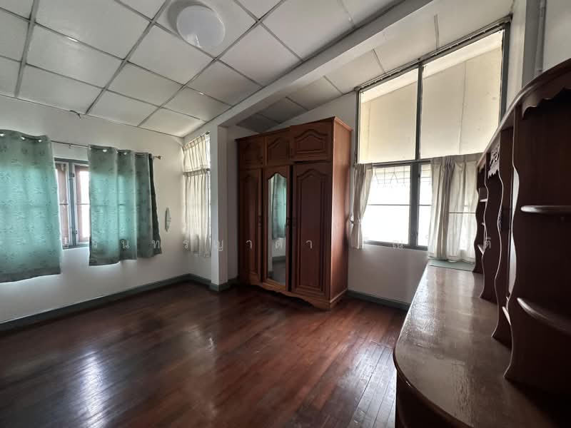 House Ramkhamhaeng 118, Bangkok, Saphan Sung, Saphan Sung, Bangkok, 3 Bedrooms, 160 sqm, Single Detached House For Rent, by ปรินทร์ญาดา ชิณโชติ, 500400494 - DDproperty.com
