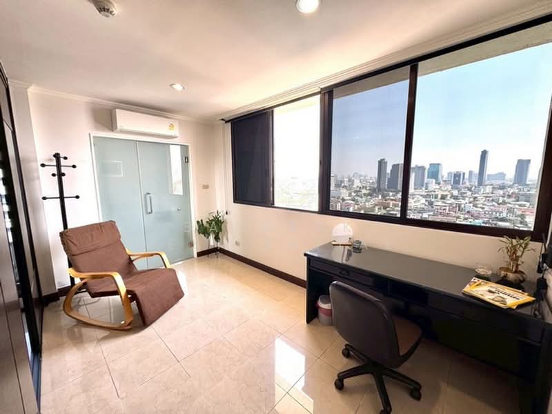 Supalai Place Sukhumvit 39, Bangkok, 175-179 Soi Sukhumvit 39 Sukhumvit Road, Khlong Tan Nua, Watthana, Bangkok, 3 Bedrooms, 490 sqm, Condo For Rent, by Bangkok Residential, 500400504 - DDproperty.com