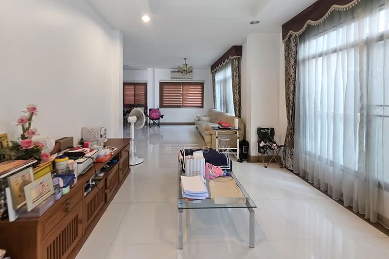 Nontsee Regent Ratchapruek, Nonthaburi, Ratchapruek Road, Mahasawat, Bang Kruai, Nonthaburi, 5 Bedrooms, 200 sqm, Single Detached House For Sale, by NTBHOME, 500400539 - DDproperty.com