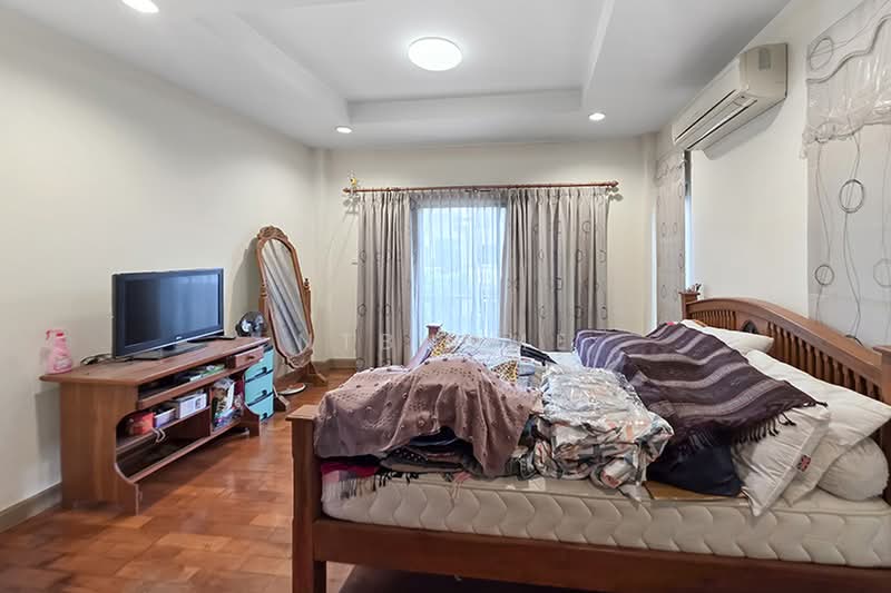 Nontsee Regent Ratchapruek, Nonthaburi, Ratchapruek Road, Mahasawat, Bang Kruai, Nonthaburi, 5 Bedrooms, 200 sqm, Single Detached House For Sale, by NTBHOME, 500400539 - DDproperty.com