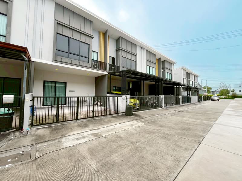 The Thamm Ratchaphruek - Sirindhorn, Nonthaburi, Bang Kruai-Chong Tanom Road, Wat Chalo, Bang Kruai, Nonthaburi, 4 Bedrooms, 73 sqm, Townhouse For Sale, by Suradej Arunsurosn, 500400549 - DDproperty.com