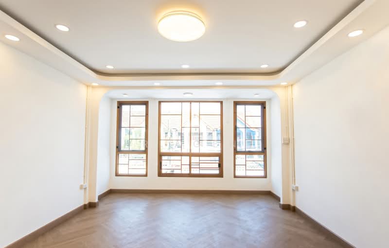 ทาวน์เฮ้าส์ นวมินทร์ 135, Bangkok, Nuan Chan, Bueng Kum, Bangkok, 2 Bedrooms, 93 sqm, Townhouse For Sale, by NR AGENT, 500400607 - DDproperty.com