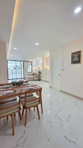 ช. รุ่งเรือง 5, Nonthaburi, Bang Rak Pattana, Bang Bua Thong, Nonthaburi, 3 Bedrooms, 98 sqm, Townhouse For Sale, by NR AGENT, 500400637 - DDproperty.com