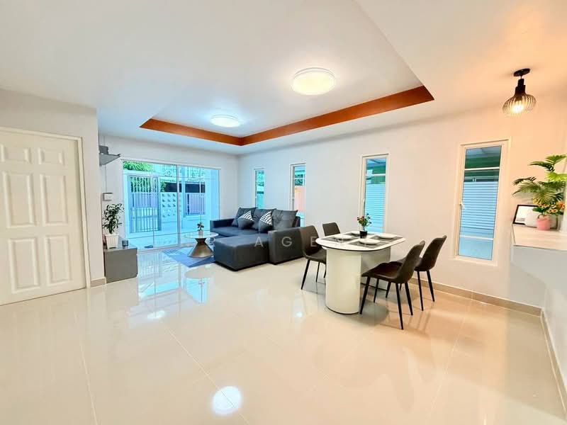 Baan Pruksa 19 Bangbuathong, Nonthaburi, Rural Road Nonthaburi 3087, Bang Khu Rat, Bang Bua Thong, Nonthaburi, 5 Bedrooms, 140 sqm, Semi-Detached House (Twin House) For Sale, by NR AGENT, 500400642 - DDproperty.com