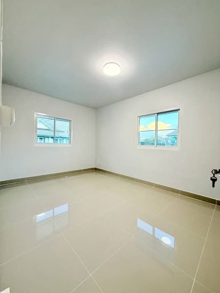 Baan Pruksa 19 Bangbuathong, Nonthaburi, Rural Road Nonthaburi 3087, Bang Khu Rat, Bang Bua Thong, Nonthaburi, 5 Bedrooms, 140 sqm, Semi-Detached House (Twin House) For Sale, by NR AGENT, 500400642 - DDproperty.com