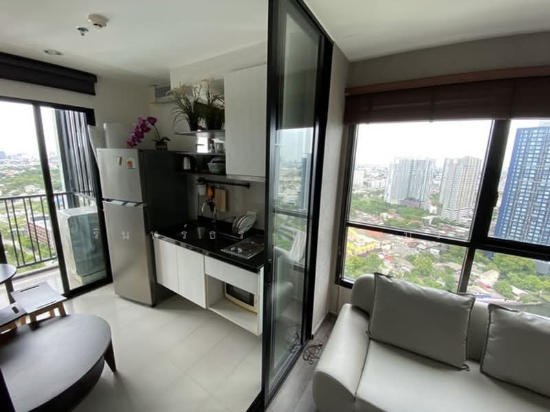 The Base Park East Sukhumvit 77 : เดอะ เบส พาร์ค อีส สุขุมวิท 77, กรุงเทพ, 99 ซอย ปรีดีพนมยงค์ 2, พระโขนงเหนือ, วัฒนา, กรุงเทพ, 31 ตร.ม., คอนโด ให้เช่า, โดย ศิรินทร์ธร โรจนบวร, 500400653 - DDproperty.com