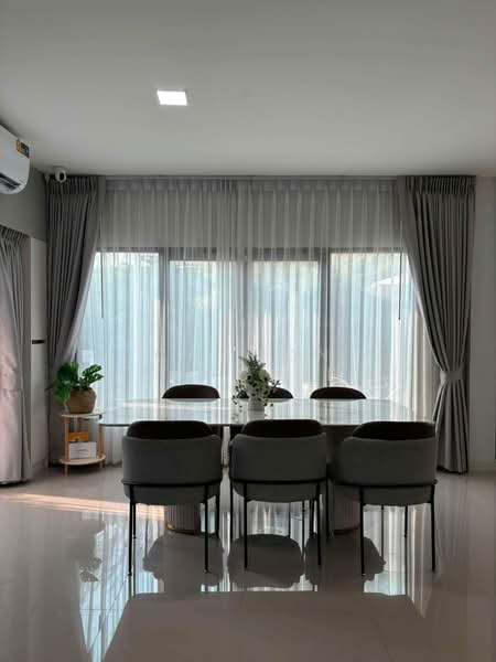 Grande Pleno Phahol-Vibhavadi, Pathum Thani, Klong 1 Klongluang, Khlong Nung, Khlong Luang, Pathum Thani, 3 Bedrooms, 190 sqm, Townhouse For Rent, by Chanon Phangchienghien, 500400654 - DDproperty.com