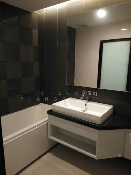 Ivy Ampio, Bangkok, 48 Ratchadaphisek Road, Huai Khwang, Bangkok, 1 Bedroom, 39 sqm, Condo For Rent, by Chanon Phangchienghien, 500400691 - DDproperty.com