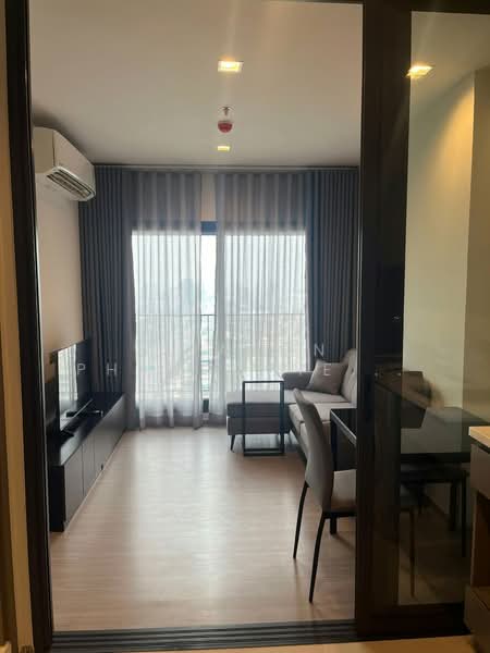 Life Asoke Hype, Bangkok, 339 Chaturathit Rd, Makkasan, Ratchathewi, Bangkok, 1 Bedroom, 32 sqm, Condo For Rent, by Chanon Phangchienghien, 500400692 - DDproperty.com