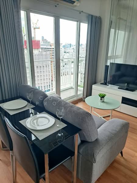 The Parkland Grand Asoke-Phetchaburi, Bangkok, 1811 Phetchaburi Rd, Bang Kapi, Huai Khwang, Bangkok, 1 Bedroom, 35 sqm, Condo For Rent, by Correct Property, 500400695 - DDproperty.com