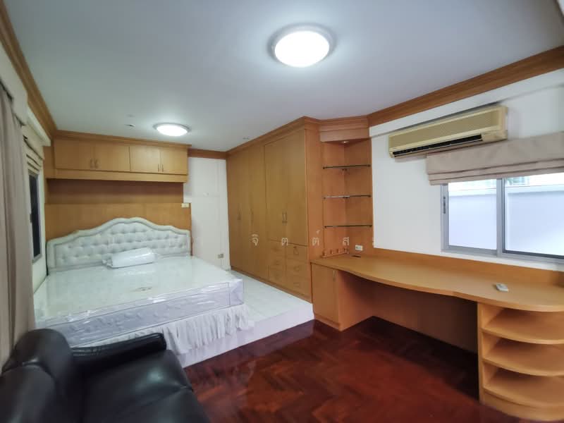4 Bedrooms Detached house partly furnished around Ari-Rama 6 road, Bangkok, พหลโยธิน, Samsen Nai, Phaya Thai, Bangkok, 4 Bedrooms, 200 sqm, Single Detached House For Rent, by ปรีชา จิตต์สมนึก, 500400710 - DDproperty.com