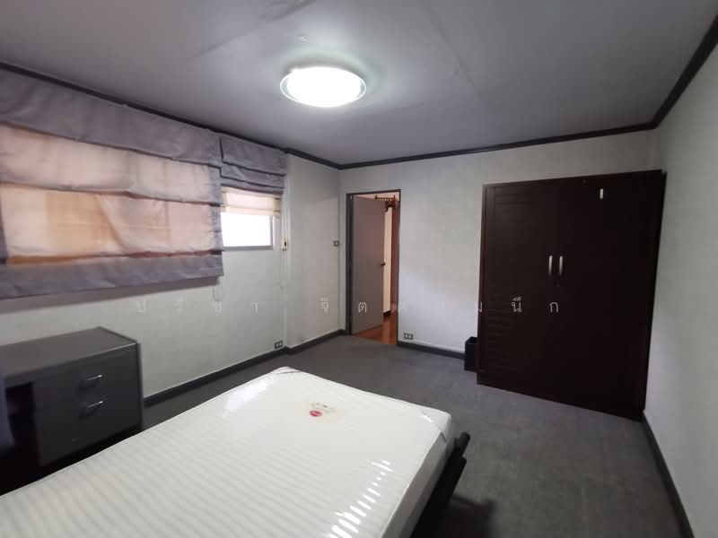 บ้านเดี่ยว 4 ห้องนอนย่านอารีย์-สะพานควาย, กรุงเทพ, พหลโยธิน, สามเสนใน, พญาไท, กรุงเทพ, 200 ตร.ม., บ้านเดี่ยว ให้เช่า, โดย ปรีชา จิตต์สมนึก, 500400710 - DDproperty.com