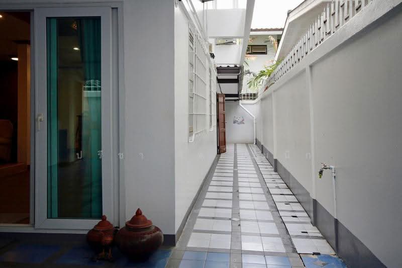 4 Bedrooms Detached house partly furnished around Ari-Rama 6 road, Bangkok, พหลโยธิน, Samsen Nai, Phaya Thai, Bangkok, 4 Bedrooms, 200 sqm, Single Detached House For Rent, by ปรีชา จิตต์สมนึก, 500400710 - DDproperty.com